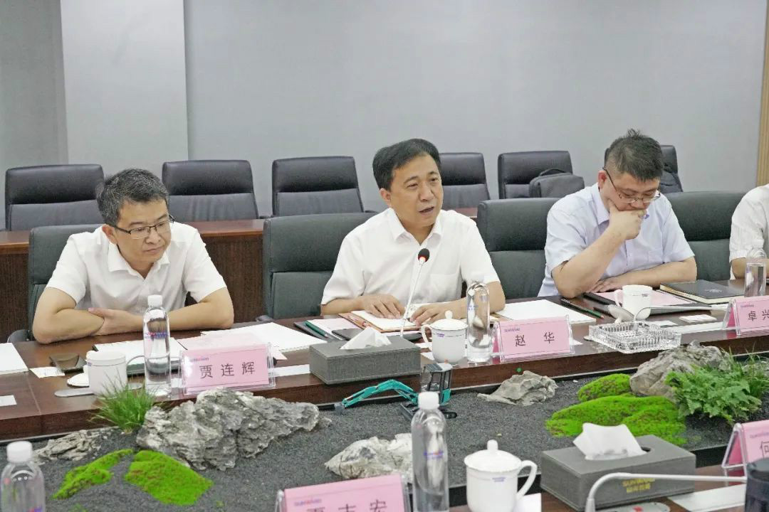 中铁设备赵华总经理莅临不朽情缘-官方网站智能互换
