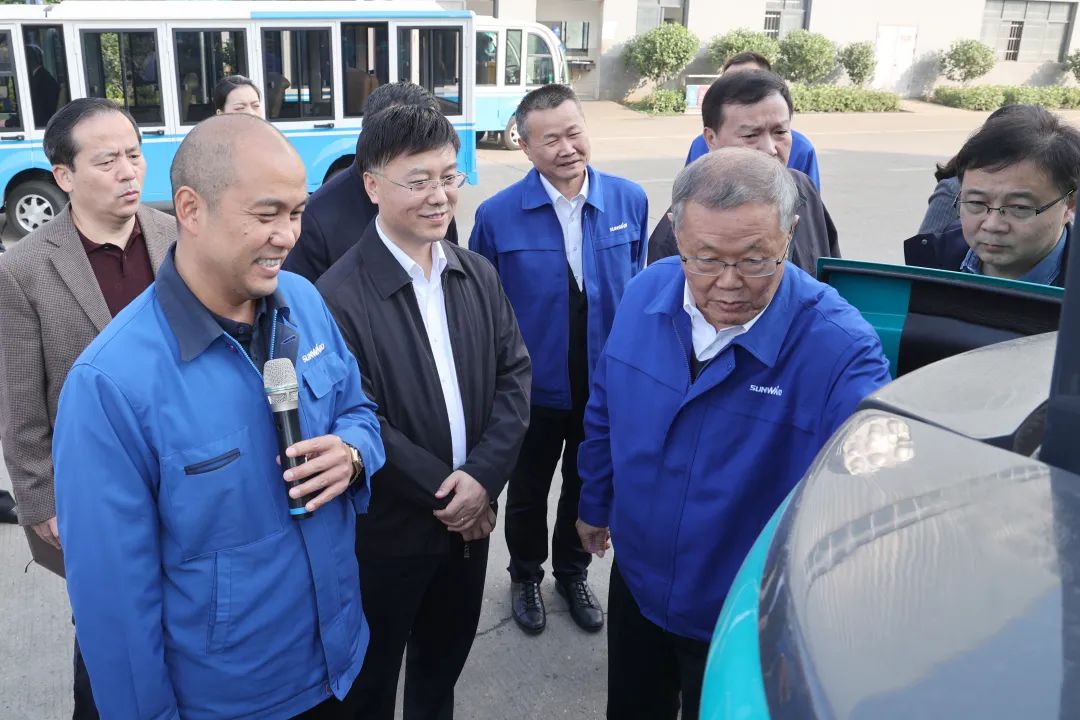 昭通工控总经理景广军调研不朽情缘-官方网站智能