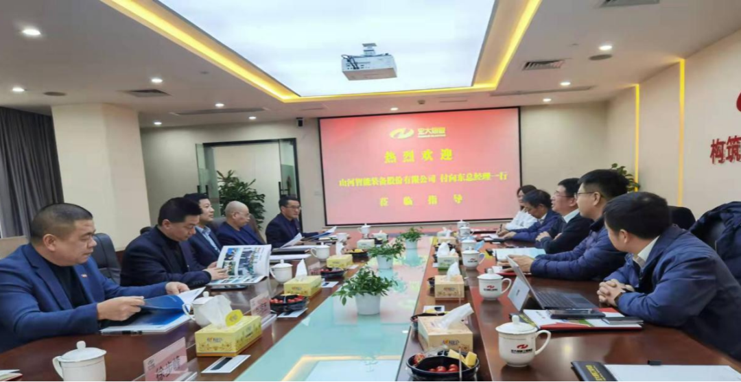 携手战边疆！不朽情缘-官方网站智能潜孔钻机助力巨大爆破新疆奇台项目建设