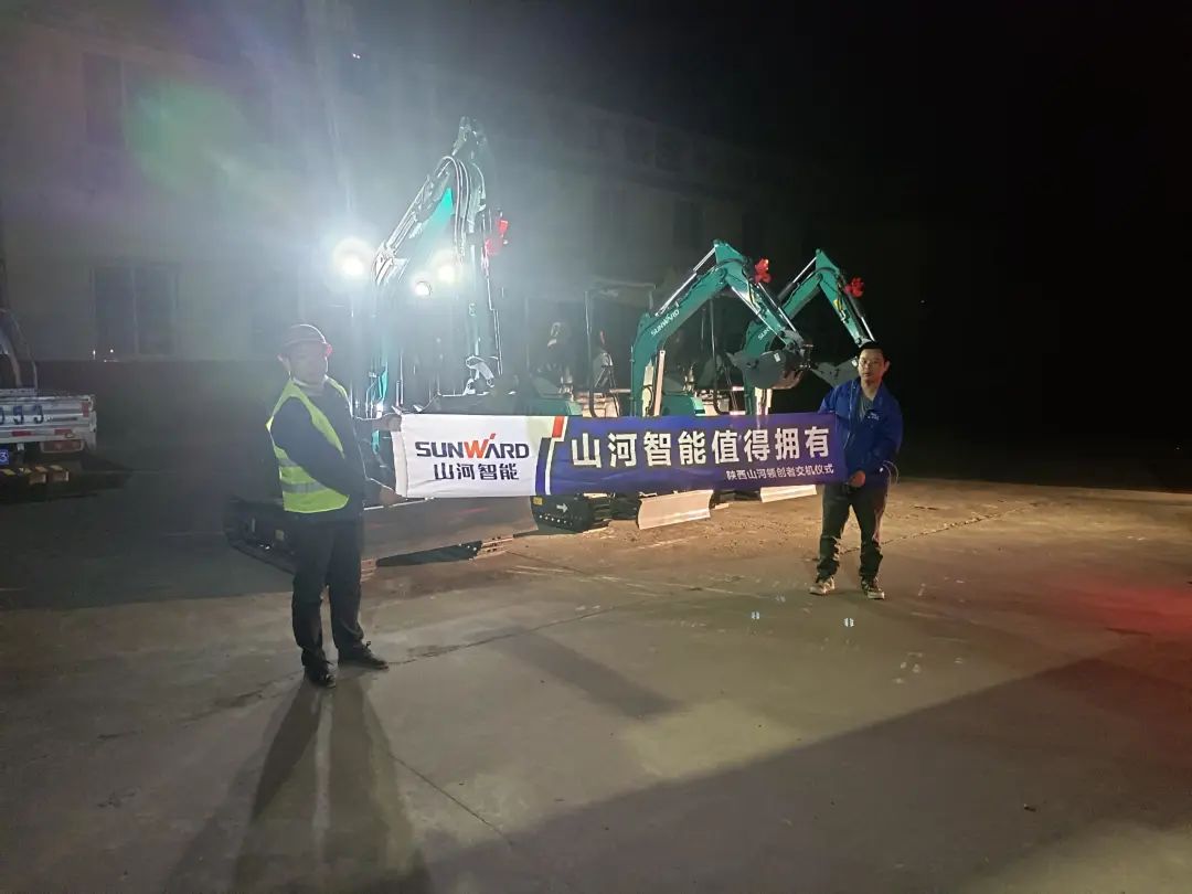 好服务、好设备！不朽情缘-官方网站智能挖掘机再获客户追加订单