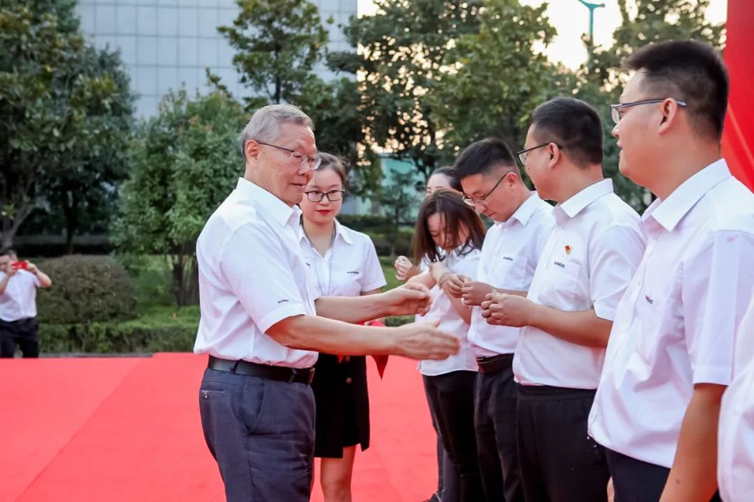 20220930081210_22252 喜迎二十大 携手向未来 | 不朽情缘-官方网站智能成立23周年庆祝赞美大会暨趣味活动会隆沉进行