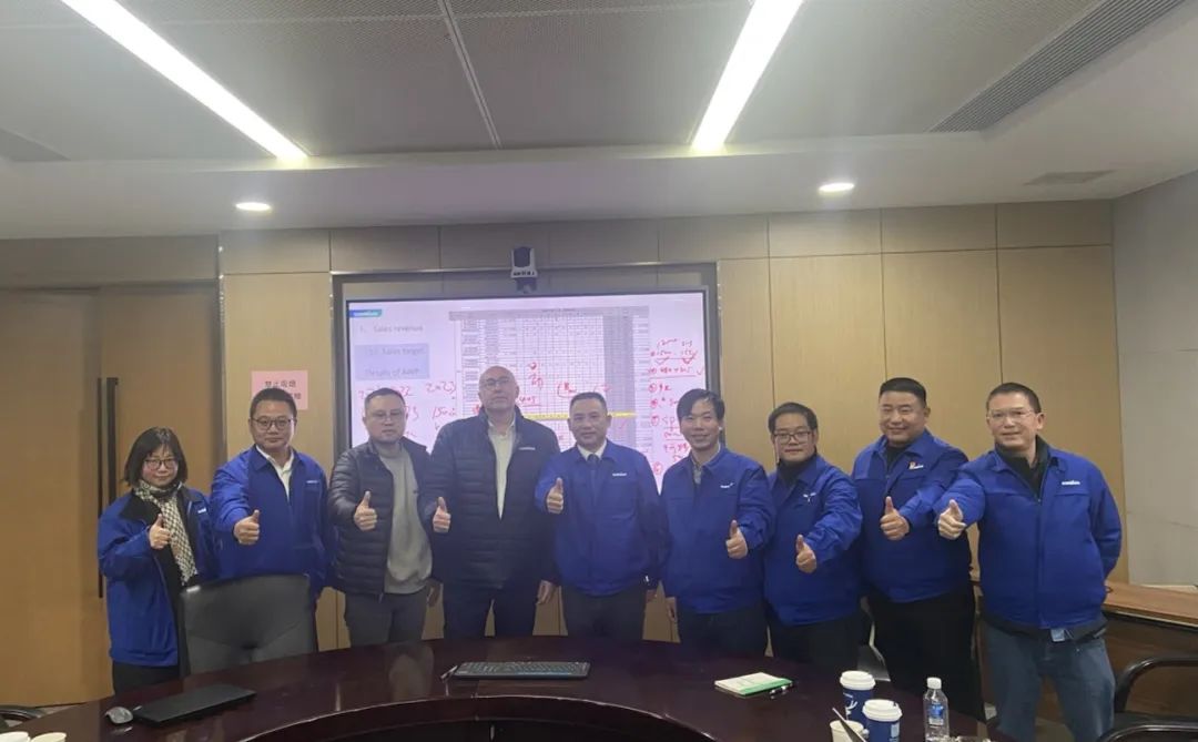 吹响复工“冲锋号”，全力冲刺“开门红”！不朽情缘-官方网站智能高空机械复工复产进行时