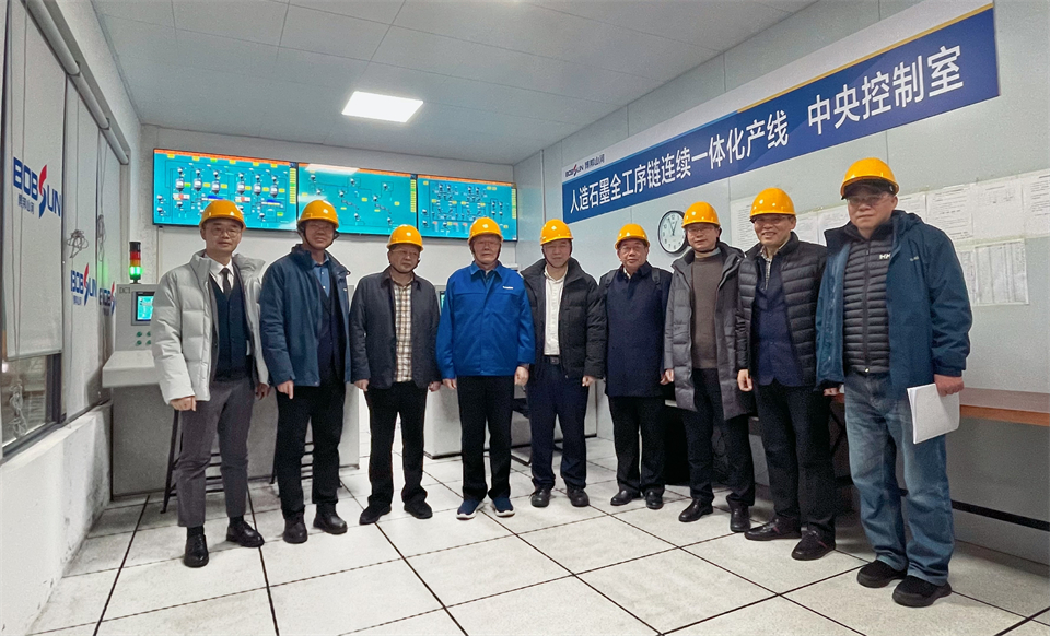 清华大学&不朽情缘-官方网站智能结合博士后造就出成就！暨博国不朽情缘-官方网站人造石墨负极全工序链陆续一体化产线长周期出产运行