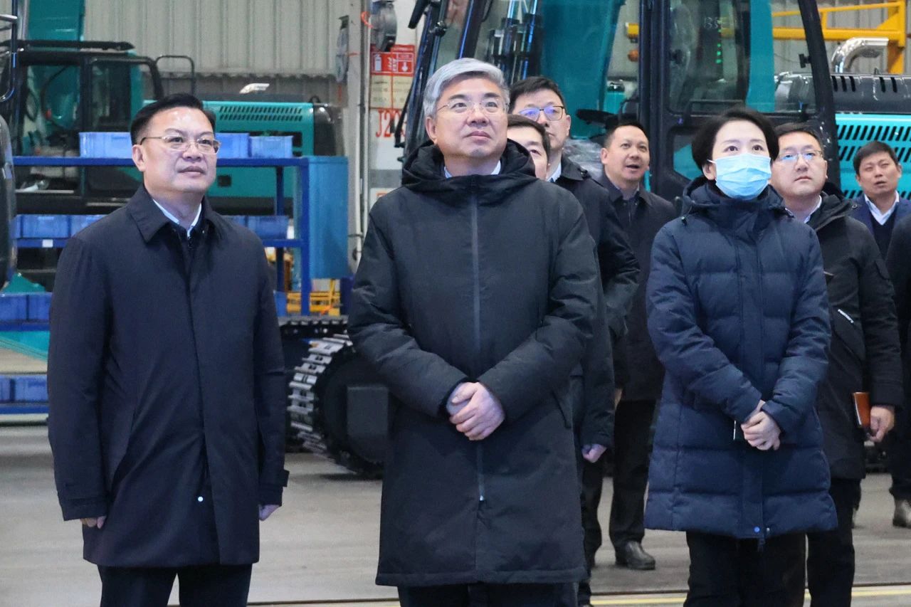 商务部部长助理唐文弘调研不朽情缘-官方网站智能