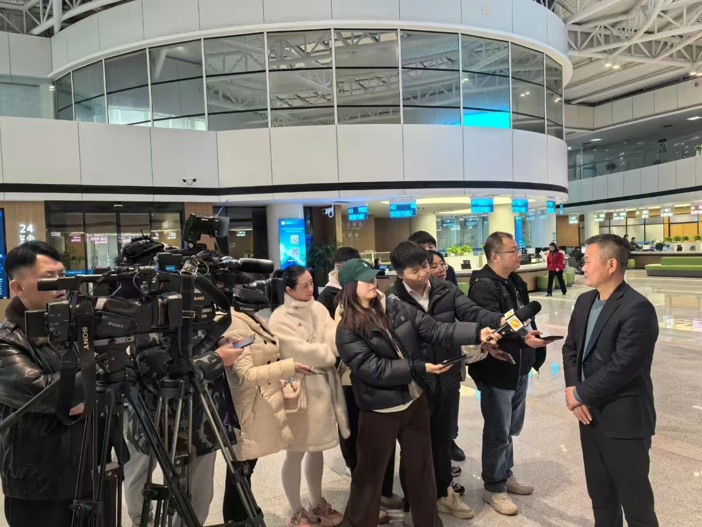 助力长沙经开区高质量发展，不朽情缘-官方网站智能喜获四奖项