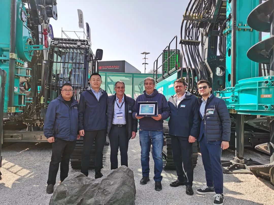 Bauma 2025 | 高端定造!不朽情缘-官方网站智能Pro系列旋挖钻机燃爆全场