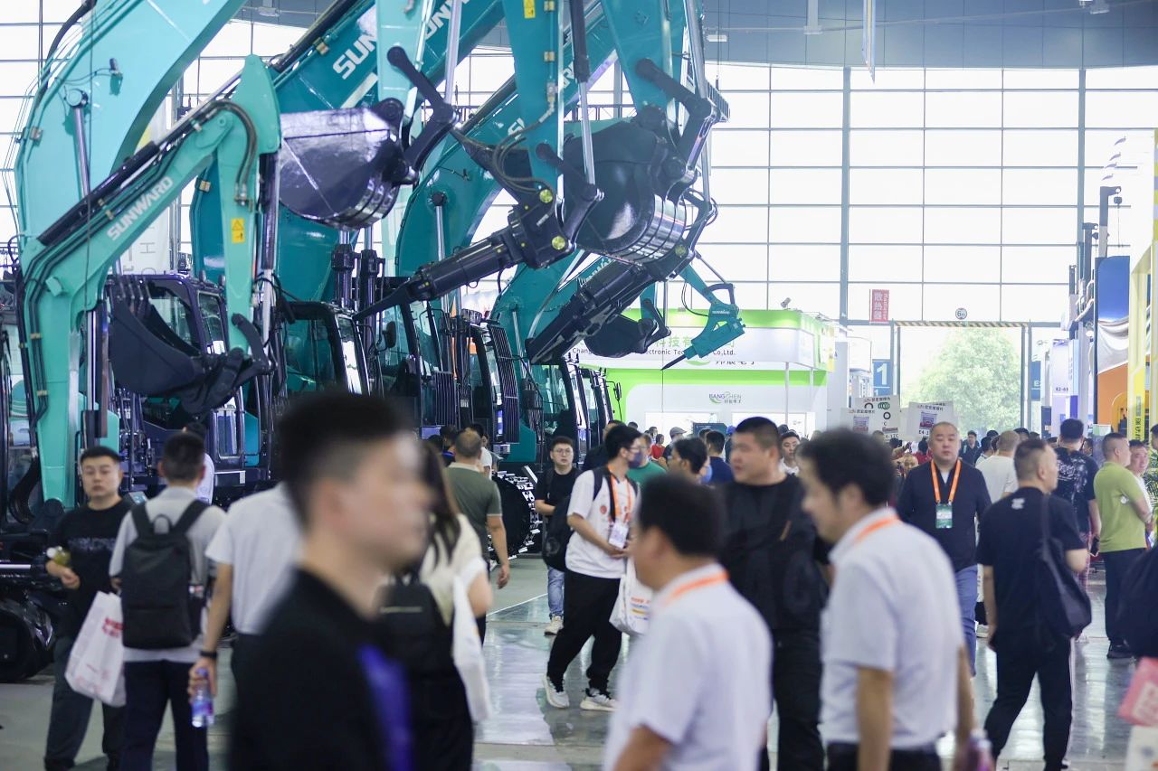 2025 CICEE | 为客户创造价值，不朽情缘-官方网站智能客户互换会圆满进行