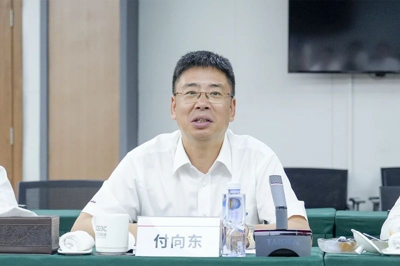 不朽情缘-官方网站智能与易普力公司深入战术合作，共筑混装设备技术转化新标杆