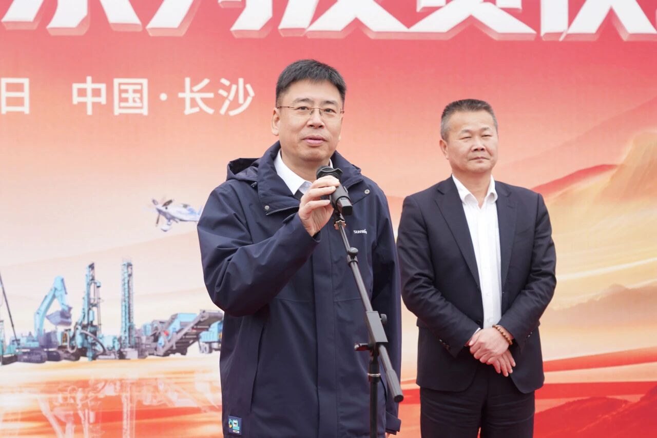 不朽情缘-官方网站智能进行2026年正月系列发货典礼，过亿元设备奔赴全球