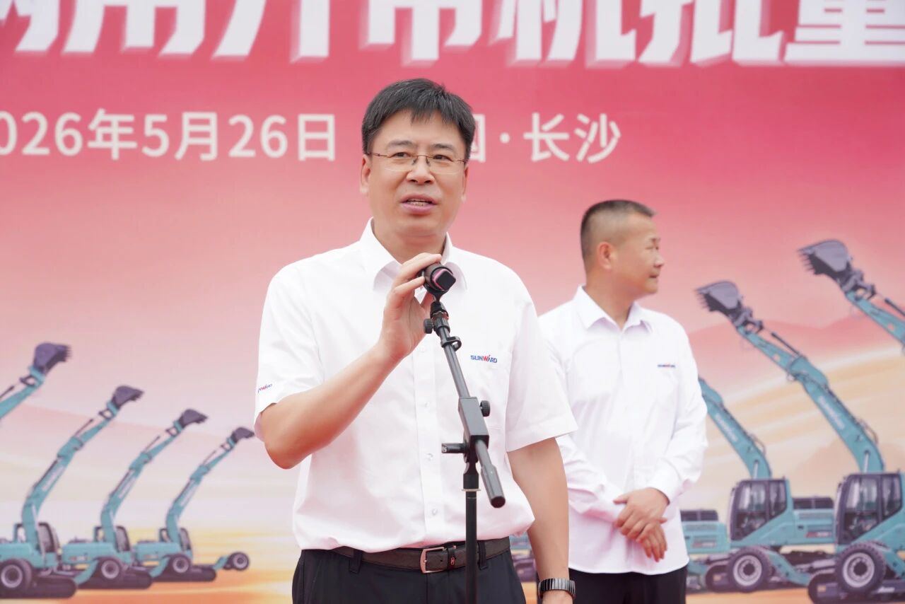 不朽情缘-官方网站智能轮履两用多职能开带机批量交付国度林草系统，助力丛林草原生态防护
