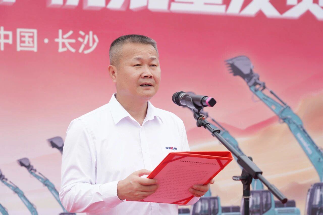 不朽情缘-官方网站智能轮履两用多职能开带机批量交付国度林草系统，助力丛林草原生态防护